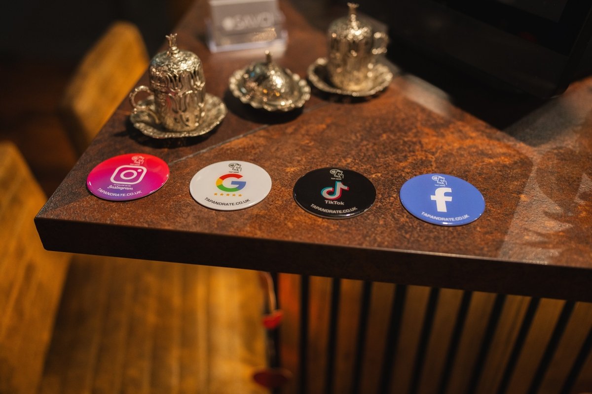 Google Review Smart Coin (Black) - Tap and Rate