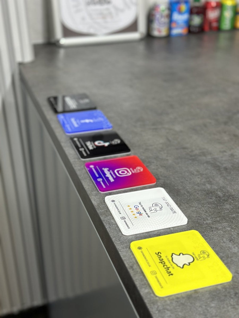 Snapchat NFC & QR Tile - Tap and Rate